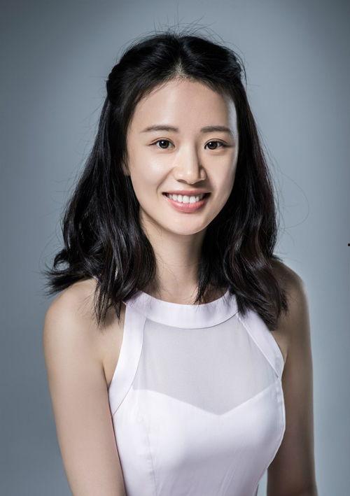 李梦爆料照片大全最新,美照连连，魅力四溢  第1张